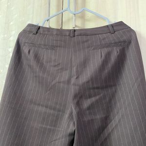 Straight Lined Trouser