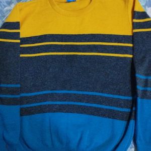 A Brand New Sweater In. Very Good Condition 👍👍