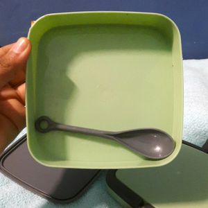 Bento Lunch Box With 1 Spoon