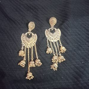 Beautiful 4 Earrings Combo