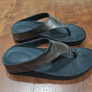 Metro Black Metalic Flip Flop