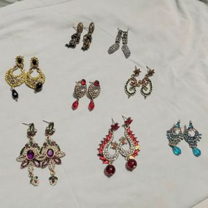 8 Pairs Of Earings