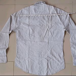 Men's shirt