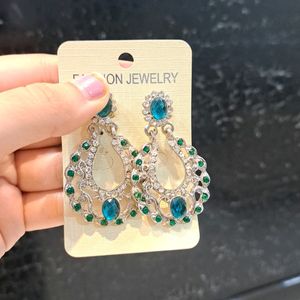 Silver Stone Earrings Pair