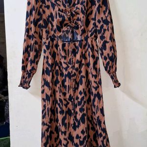 Urbanic dress Size M