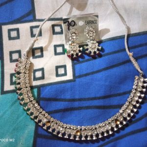 2 Necklace And 3 Earrings Pair Combo