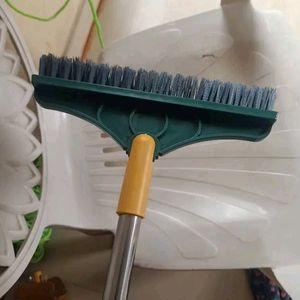 2 In One Cleaning Brush With Long Wiper💫💥