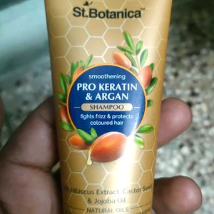 St.Botanica PRO KERATIN & ARGANSHAMPOO