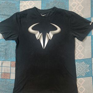 Nike Regular Fit Tshirt