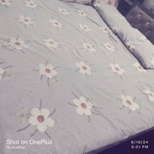 Cotton Floral Print Bedsheet