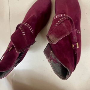 Maroon Pointed Heels Boots WIth Zip