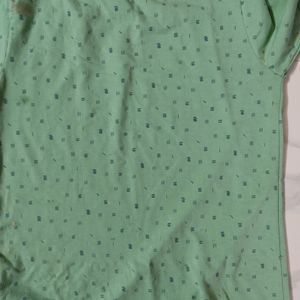 Cotton Green Colour New Good Quality T-shirt