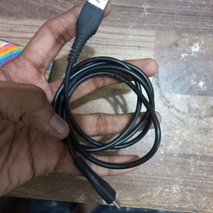 Samsung Touch Phone With Original Usb Cable