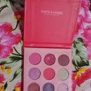 9 Colour Eyeshadow Palette (Cuffs & Lashes)