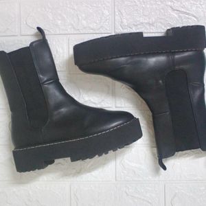 Swap Avail Y2k Black Boots