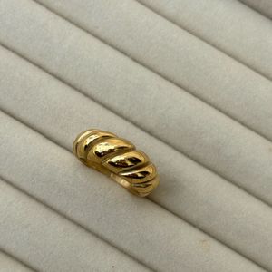 Croissant Ring Anti-tarnish