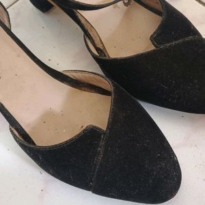 Black Pump Velvet Heels For Women