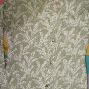 A Classic Kurti