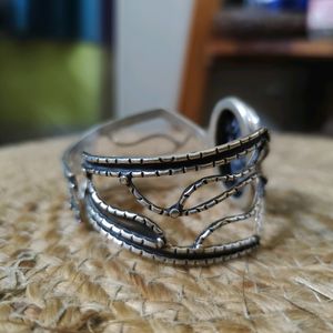 92.5 Pure Silver Oxidized Chrysanthemum Cuff