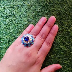 Blue Daimond Stone & Flower Ring