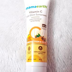 Mamaearth Daily Glow Sunscreen SPF 50 PA+++, No Wh