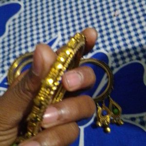 A Stylish Bangles