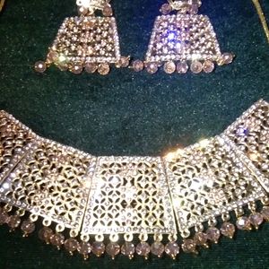 Pink N Golden Necklace Set  With Mangtika