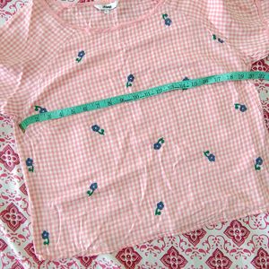 Cute Gingham Crop Top