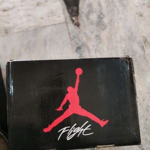 Jordan Retro 4 Black