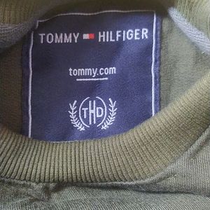 Boys Sweatshirt In Good Condition