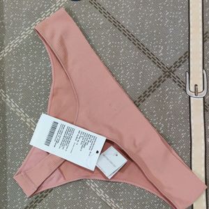 New Women's Secret Thong