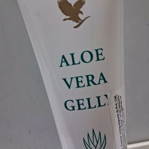 Forever’s Aloe Vera Gelly