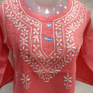 Lakhnavi Chikankari Kurti