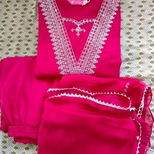 v-line Kurta Set With Pant And Dupatta