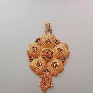 Golden Colour Pendant