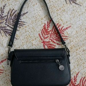 Black YSL shoulder Bag