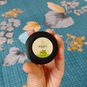 Vagad 's Khadi Herbals Kiwi Lipbalm