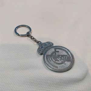 Adidas Real Madrid White Jersey + Key Chain ⚽