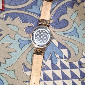 Louis Vuitton Watch First Copy