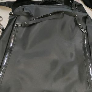 Black Bag Pack With Freebies