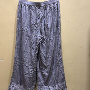 Avaasa Grey Palazzo Size L