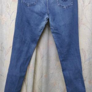 Mid-rise Slim Fit Jeans