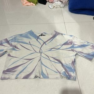 Tie Dye Crop Tshirt !