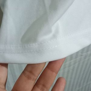 Off  White  T-shirt