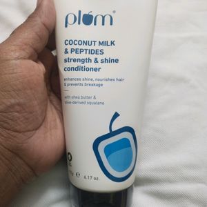 Plum Coconut Milk Conditioner Strength & Shine