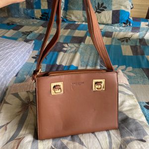 Handbag/ Slingbag