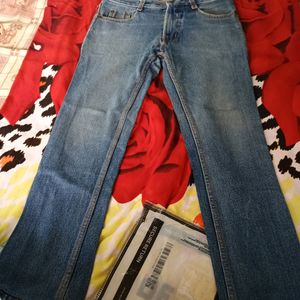 30" Waist Jeans