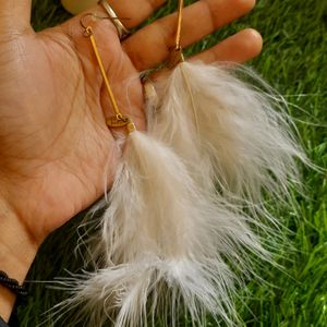 Hand Made Feather Earrings🪶🤍