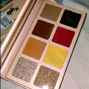 Revolution Eyeshadow Palette.