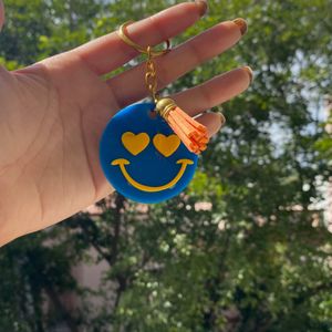 Set Of 10 Smiley Keychains